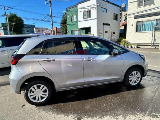 フィット1.5 e:HEV ベーシック 4WD　 1500