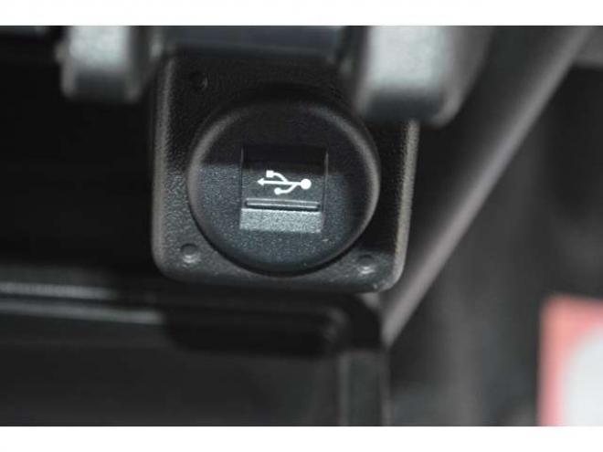 ジムニーXC 4WD　ワンオーナー車5速マニュアル4WDターボセーフティサポート搭載ドライブレコーダー純正ディスプレイオーディオバックカメラLEDライトクルーズコントロール 660