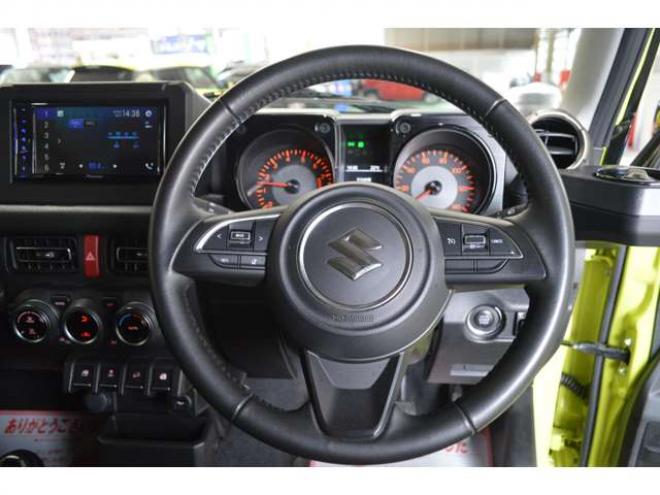 ジムニーXC 4WD　ワンオーナー車5速マニュアル4WDターボセーフティサポート搭載ドライブレコーダー純正ディスプレイオーディオバックカメラLEDライトクルーズコントロール 660