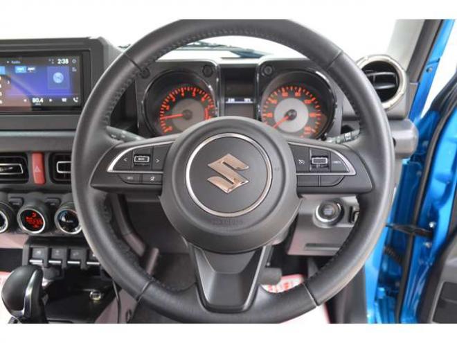 ジムニーXC 4WD　ワンオーナー車セーフティサポート搭載4WDターボ社外ディスプレイオーディオバックカメラLEDライトクルーズコントロールデュアルセンサーブレーキサポート誤発信抑制機能ドライブレコーダー前後 660