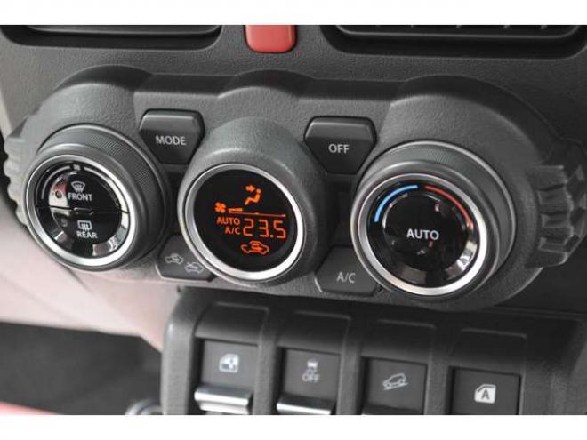 ジムニーXC 4WD　ワンオーナー車セーフティサポート搭載4WDターボ社外ディスプレイオーディオバックカメラLEDライトクルーズコントロールデュアルセンサーブレーキサポート誤発信抑制機能ドライブレコーダー前後 660