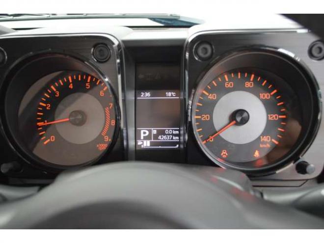 ジムニーXC 4WD　ワンオーナー車セーフティサポート搭載4WDターボ社外ディスプレイオーディオバックカメラLEDライトクルーズコントロールデュアルセンサーブレーキサポート誤発信抑制機能ドライブレコーダー前後 660