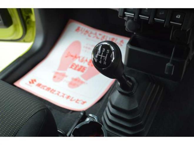 ジムニーXC 4WD　ワンオーナー車5速マニュアル4WDターボセーフティサポート搭載ドライブレコーダー純正ディスプレイオーディオバックカメラLEDライトETCクルーズコントロール純正マッドフラップ 660