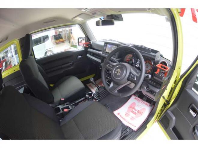 ジムニーXC 4WD　ワンオーナー車5速マニュアル4WDターボセーフティサポート搭載ドライブレコーダー純正ディスプレイオーディオバックカメラLEDライトETCクルーズコントロール純正マッドフラップ 660