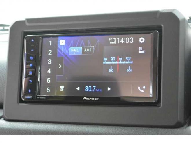 ジムニーXC 4WD　ワンオーナー車5速マニュアル4WDターボセーフティサポート搭載ドライブレコーダー純正ディスプレイオーディオバックカメラLEDライトETCクルーズコントロール純正マッドフラップ 660