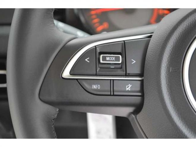 ジムニーXC 4WD　ワンオーナー車5速マニュアル4WDターボセーフティサポート搭載ドライブレコーダー純正ディスプレイオーディオバックカメラLEDライトETCクルーズコントロール純正マッドフラップ 660