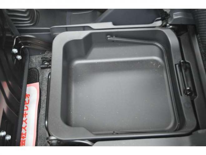 ハスラーG 4WD　ワンオーナー車5速マニュアル4WDアイドリングストップ横滑り防止装置7インチワイドナビTVシートヒーター純正アルミドライブレコーダー 660