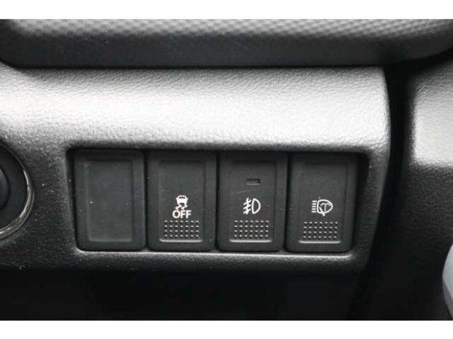 SX4S-CROSS 1.6 4WD　フルセグナビ　バックカメラ　HIDヘッドライト　シートヒーター　ヘッドライトウォッシャー　ETC　パドルシフト 1600