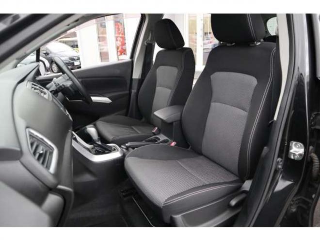 SX4S-CROSS 1.6 4WD　フルセグナビ　バックカメラ　HIDヘッドライト　シートヒーター　ヘッドライトウォッシャー　ETC　パドルシフト 1600