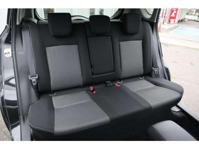 SX4S-CROSS 1.6 4WD　フルセグナビ　バックカメラ　HIDヘッドライト　シートヒーター　ヘッドライトウォッシャー　ETC　パドルシフト 1600