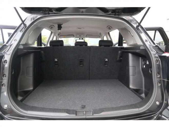 SX4S-CROSS 1.6 4WD　フルセグナビ　バックカメラ　HIDヘッドライト　シートヒーター　ヘッドライトウォッシャー　ETC　パドルシフト 1600