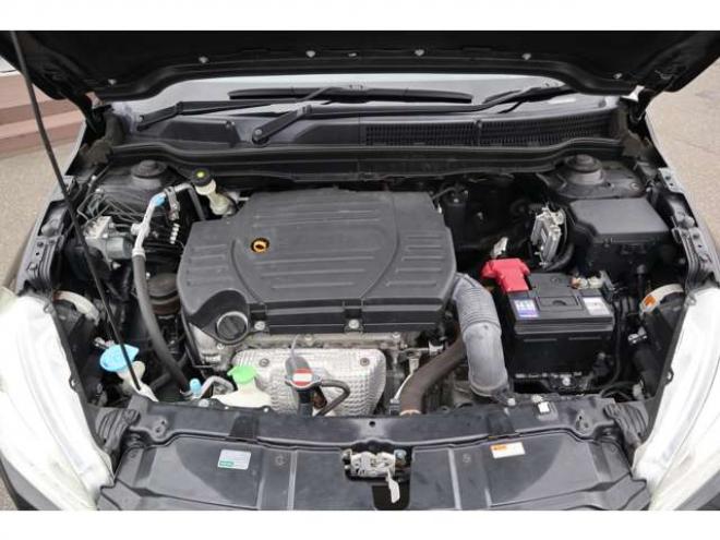 SX4S-CROSS 1.6 4WD　フルセグナビ　バックカメラ　HIDヘッドライト　シートヒーター　ヘッドライトウォッシャー　ETC　パドルシフト 1600