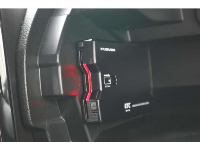 デリカD:2 1.2 カスタム ハイブリッド MV 全方位カメラ付ナビパッケージ 4WD　社外ナビ　全方位カメラ　ETC　両側電動スライドドア　LEDヘッドライト　アダプティブクルーズコントロール　スリムサーキュレーター　車線逸脱抑制機能　パーキングソナー 1200