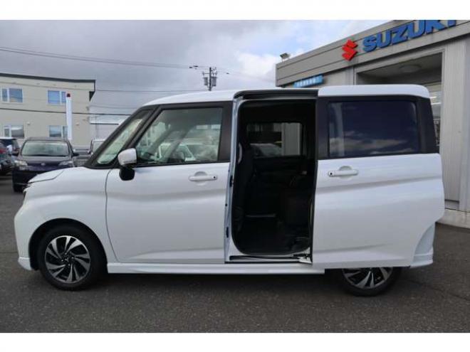 デリカD:2 1.2 カスタム ハイブリッド MV 全方位カメラ付ナビパッケージ 4WD　社外ナビ　全方位カメラ　ETC　両側電動スライドドア　LEDヘッドライト　アダプティブクルーズコントロール　スリムサーキュレーター　車線逸脱抑制機能　パーキングソナー 1200