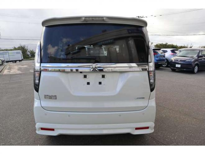 デリカD:2 1.2 カスタム ハイブリッド MV 全方位カメラ付ナビパッケージ 4WD　社外ナビ　全方位カメラ　ETC　両側電動スライドドア　LEDヘッドライト　アダプティブクルーズコントロール　スリムサーキュレーター　車線逸脱抑制機能　パーキングソナー 1200