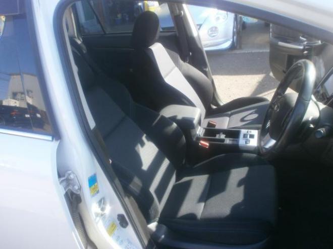 レヴォーグ1.6GT-Sアイサイト　４WD 1600 5Dr