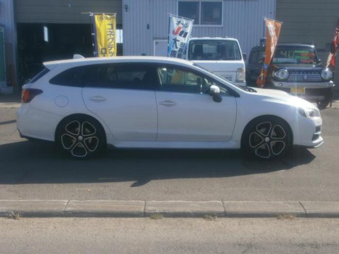 レヴォーグ1.6GT-Sアイサイト　４WD 1600 5Dr