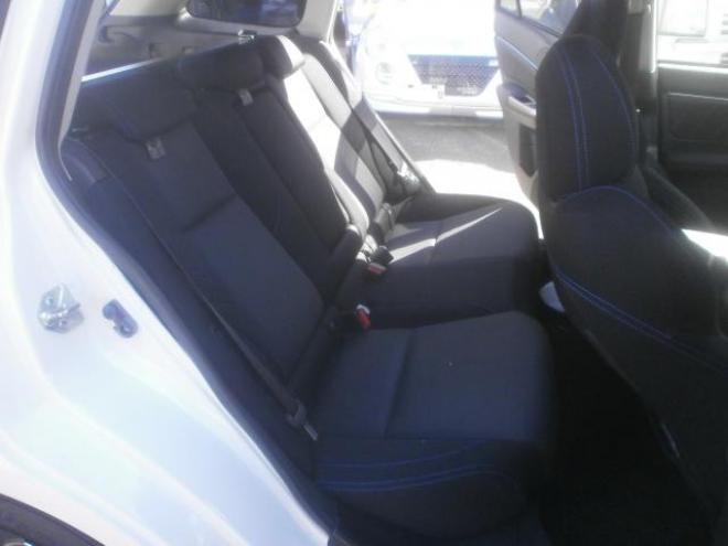 レヴォーグ1.6GT-Sアイサイト　４WD 1600 5Dr