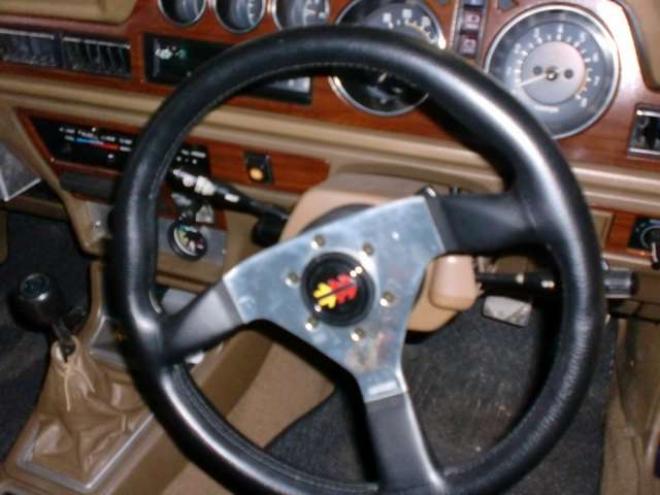 コロナクーペ 2000GT　エンジン18R バケットシート　社外アルミロンシャン　2シーター　ソレックスキャブ 2WD 2000
