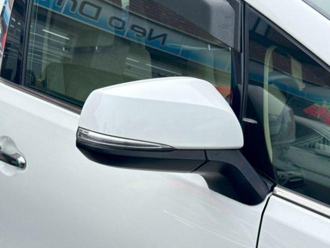 アルファードハイブリッドハイブリッド2.5X 4WD ローンが不安な方＜優遇ローン＞ 寒冷地仕様　アルパインビックナビ　後席モニター　両側パワースライド 4WD 2500 5Dr