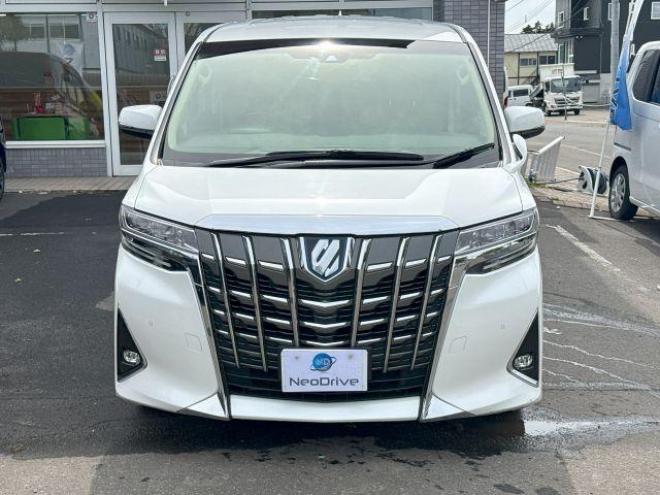 アルファードハイブリッドハイブリッド2.5X 4WD ローンが不安な方＜優遇ローン＞ 寒冷地仕様　アルパインビックナビ　後席モニター　両側パワースライド 4WD 2500 5Dr