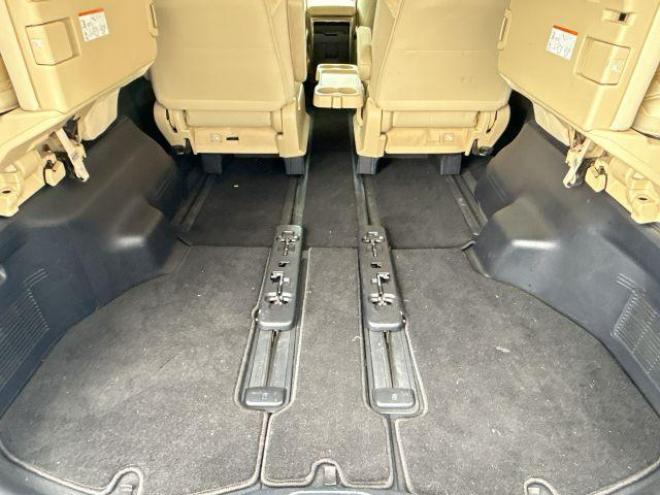 アルファードハイブリッドハイブリッド2.5X 4WD ローンが不安な方＜優遇ローン＞ 寒冷地仕様　アルパインビックナビ　後席モニター　両側パワースライド 4WD 2500 5Dr