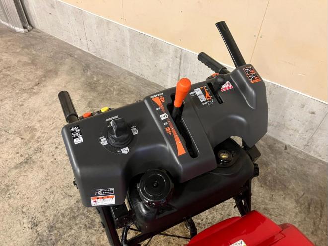 除雪機ホンダ　HSS1170i　ハイブリッド！美品！新潟店在庫に付き、お取り寄せになります！