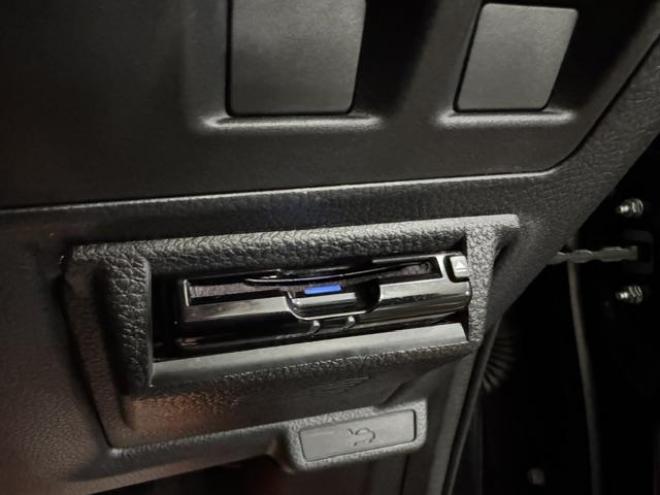 フォレスター２．０ｉ－Ｌアイサイト　アドバンスドセーフティＰＫＧ　本州仕入　禁煙車　衝突軽減アイサイト＆レーダークルーズコントロール　車線逸脱警報　ＬＥＤヘッドライト　ケンウッドナビ　地デジ　Ｂｌｕｅｔｏｏｔｈ　バックカメラ　ＥＴＣ 4WD 2000 5Dr