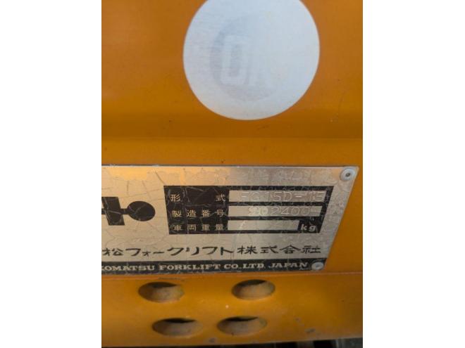 フォークリフトコマツ　FG15D-15　１.５トン　wタイヤ　ガソリン　ハイマスト　3.080H