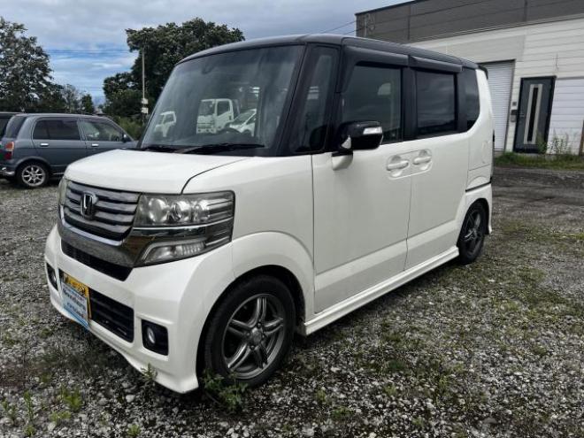 N-BOXカスタムGAパッケージ 4WD 660 5Dr