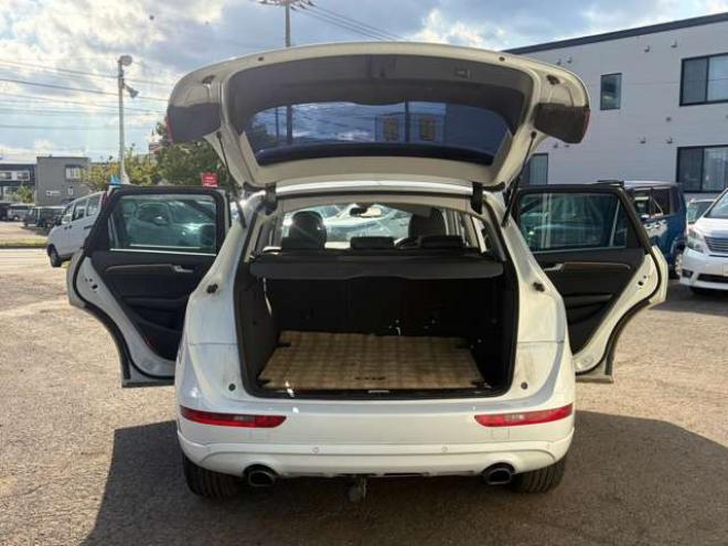 アウディQ5 2.0 TFSI クワトロ 4WD　パワーゲート・シートヒーター・ドラレコ 正規輸入車 2000