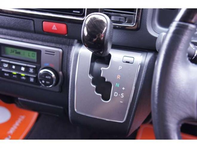 ハイエースバン2.7 スーパーGL ダークプライムII ワイド ミドルルーフ ロングボディ 4WD　フリップダウンモニター・パノラミックビューモニター・デジタルインナーミラー・Fスポイラー・18インチアルミ・ETC 2700