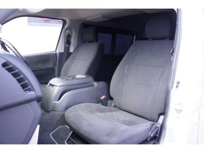 ハイエースバン2.8 スーパーGL ロング ディーゼルターボ 4WD　SDナビTV　パノラミックビューモニター　415コブラフロントスポイラー　リアスポイラー　ボンネット　18インチアルミ　ベッドキット　ローダウン　デジタルインナーミラー　LEDヘッドライト　スマートキー 2800