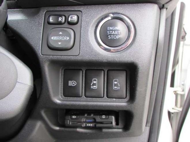 ハイエースバン2.8 スーパーGL 50TH アニバーサリー リミテッド ロングボディ ディーゼルターボ 4WD　ディーゼルターボ/両側パワースライドドア/衝突軽減ブレーキ/LEDヘッドライト/SDナビ/フルセグTV/バックカメラ/ブルートゥース/ETC/オートライト/オートハイビーム/社外アルミホイール 2800
