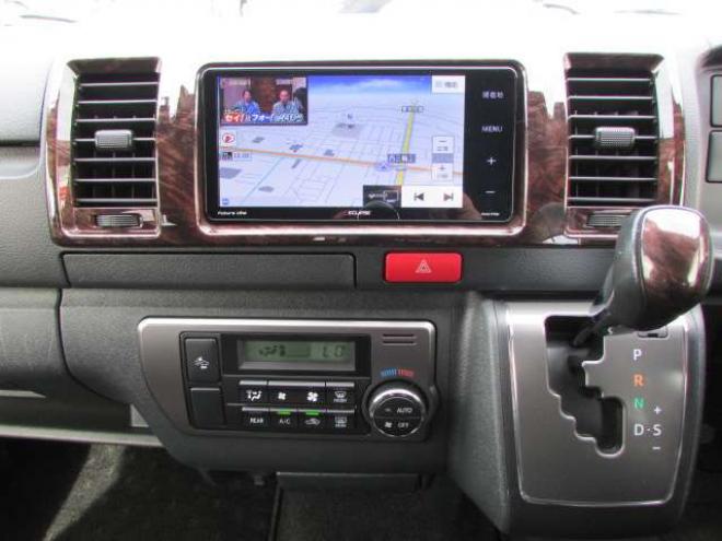 ハイエースバン2.8 スーパーGL 50TH アニバーサリー リミテッド ロングボディ ディーゼルターボ 4WD　ディーゼルターボ/両側パワースライドドア/衝突軽減ブレーキ/LEDヘッドライト/SDナビ/フルセグTV/バックカメラ/ブルートゥース/ETC/オートライト/オートハイビーム/社外アルミホイール 2800