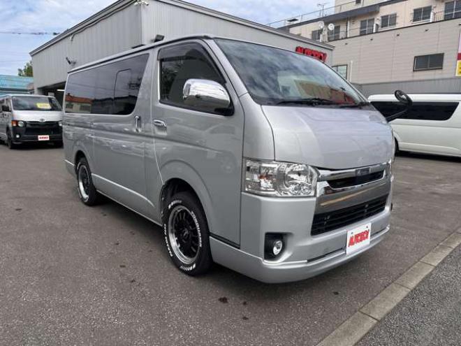 ハイエースバン2.8 スーパーGL ロング ディーゼルターボ 4WD　リアクーラー&ヒーター　プッシュスタート　スマートキー　　ベッドキッド LEDヘッドライト横滑り防止　衝突被害軽減　車線逸脱　トヨタ純正ナビ　フルセグTV　Bluetooth　バックカメラ トヨタ純正リアモニター ETC 2800