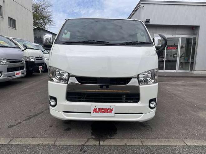 ハイエースバン2.8 スーパーGL ダークプライムII ロングボディ ディーゼルターボ 4WD　ESSEX　FスポイラーVer3 サイドライナー リアライナー フロアマッド ENCD17インチ YOKOHAMA PA03 ハーフレザーシート Pスタート リアヒーター&クーラー 社外テールランプ OPLEDヘッドライト ベッドキット 2800