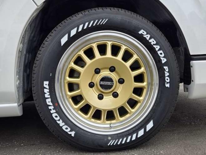 ハイエースバン2.8 スーパーGL ダークプライムII ロングボディ ディーゼルターボ 4WD　ESSEX　FスポイラーVer3 サイドライナー リアライナー フロアマッド ENCD17インチ YOKOHAMA PA03 ハーフレザーシート Pスタート リアヒーター&クーラー 社外テールランプ OPLEDヘッドライト ベッドキット 2800