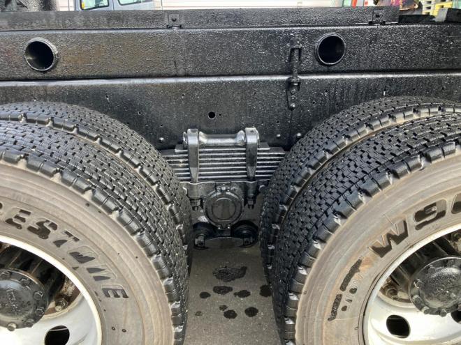 ギガ中古　ロング深ダンプ　大型トラック