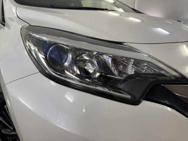 ノートＸ　Ｆｏｕｒ　禁煙車　寒冷地仕様　衝突軽減エマージェンシーブレーキ　レーンモニタリング　純正エンジンスターター　インテリジェントキー　イクリプスナビ　地デジ　ＤＶＤ再生　横滑り防止装置　パートタイム４ＷＤ 4WD 1200 5Dr