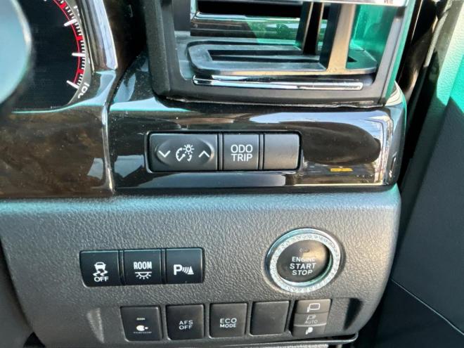 ヴェルファイア3.5ZゴールデンアイズⅡ 4WD　ローンが不安な方＜優遇ローン＞本州仕入　モデリスタエアロ　後期型 