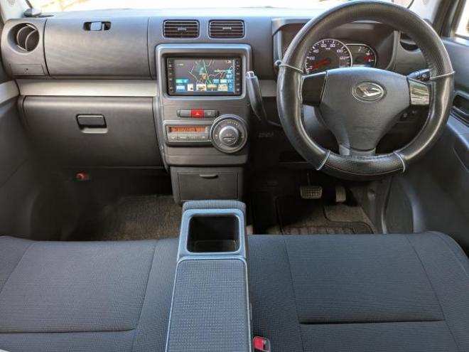 ムーヴコンテ G NAVI☆エコアイドル 4WD 660 5Dr