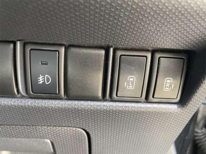 ソリオ1.2 ブラック＆ホワイト 4WD　新在　庫限　定値　下ゲ中　早　い者　勝ち30日マデ 1200