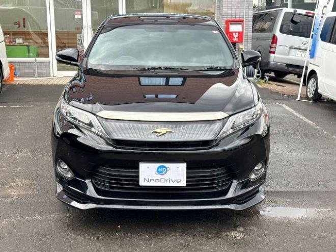 ハリアーハイブリッドE-Fourエレガンス 4WD　ローンが不安な方＜優遇ローン＞　寒冷地仕様　フロントエアロ　社外ナビ　ワンセグTV 4WD 2500 5Dr