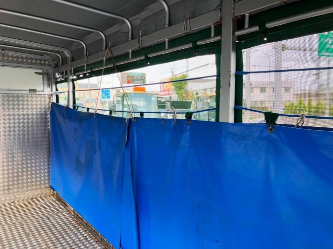 フォワード中古　増tワイド家畜運搬車　大型トラック