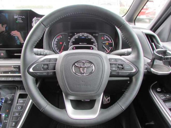 ヴォクシー2.0 S-Z 4WD　GRエアロ/WORK20インチアルミホイール/RSR車高調/純正ナビ/フルセグTV/バックカメラ/両側パワースライドドア/レーダークルーズコントロール/純正フリップダウンモニター/ビルトインETC 2000