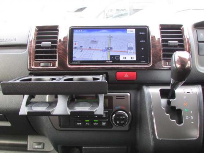 ハイエースバン2.8 スーパーGL 50TH アニバーサリー リミテッド ロングボディ ディーゼルターボ 4WD　ディーゼルターボ/両側パワースライドドア/衝突軽減ブレーキ/LEDヘッドライト/SDナビ/フルセグTV/バックカメラ/ブルートゥース/ETC/オートライト/オートハイビーム/社外アルミホイール 2800