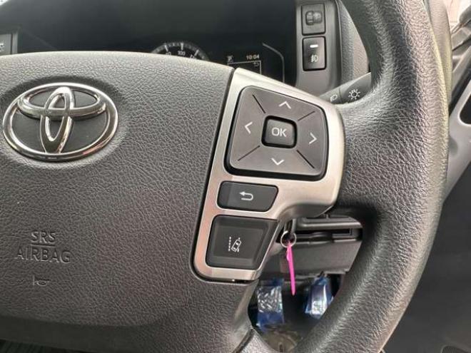 ハイエースバン2.8 DX ロング ディーゼルターボ 4WD　キーレス 両側スライドドア　415SAFARI丸目キッド 衝突被害軽減システム 車線逸脱防止 横滑り防止 パワーヒート オートハイビーム バックカメラ メモリーナビ フルセグTV 電動格納ミラー 2800
