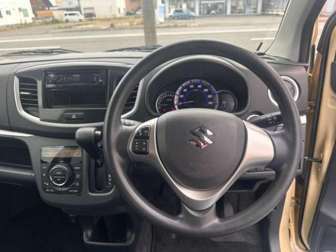 ワゴンRFX リミテッド 4WD　Pスタート ISOFIX対応 助手席アンダーボックス ステアリングスイッチ アイドリングストップ　レベライザー 前席シートヒーター　オートエアコン ケンウッド1DIN　AM FM CD USB スマートキー 社外エンスタ 660