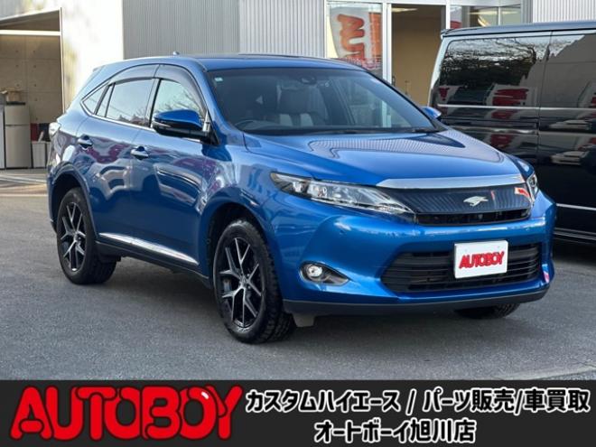 ハリアー2.0 プレミアム アドバンストパッケージ スタイルアッシュ 4WD　前席パワーシート ハーフレザーシート JBLスピーカー パワーバックドア ステアリングスイッチ クルコン オートハイビーム 横滑り防止 車線逸脱防止 シートメモリー 純正9インチナビ　Bluetooth 純正エンスタ ISOFIX 2000